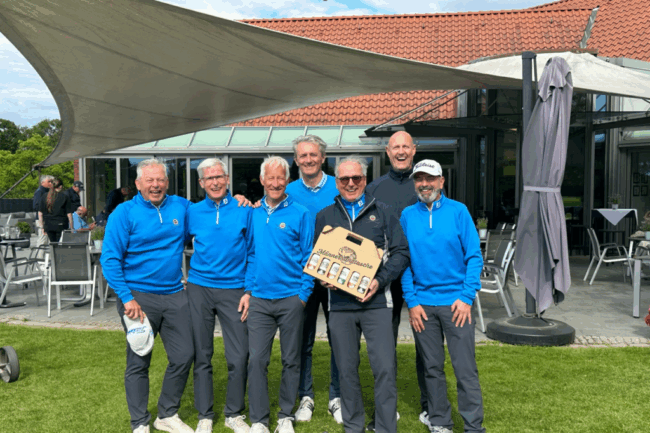 ak50-1024×682 Das Foto vom dritten Spieltag beim GC Unna-Fröndenberg zeigt (v.l.): Andreas Güll, Clemens Menke, Markus Rosiny, Peter Furgol, Ernst-Michael Sittig, Hans-Heinz Wisotzky und Frank Buchholz.